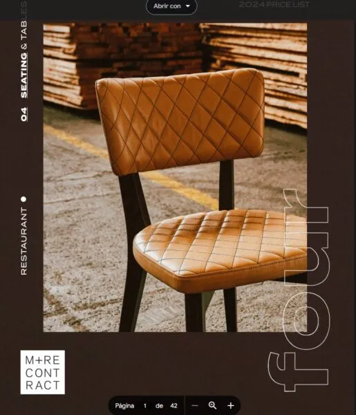 Silla tapizada en madera con diseño moderno para hostelería